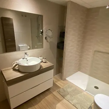 Capaldi Luxury Puerto Marina